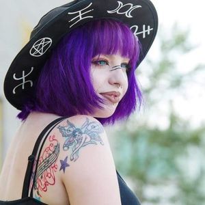 Meet your Posher, Marisa